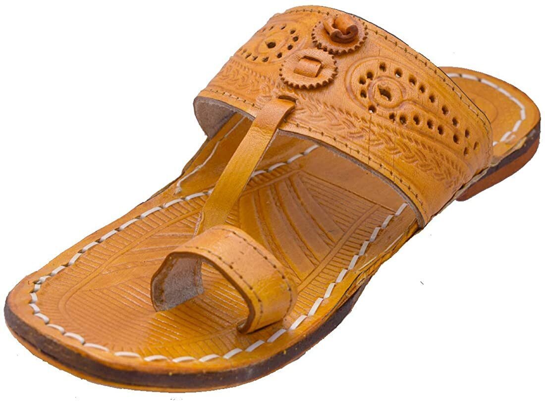 Hollywood Footwear - This Traditional Sandal is a round stitched ethnic  design authentic chappal made in best and finest quality leather.  #Kolhapurichappal . . . #HollywoodFootwear #shoes #sandals #ladies #fashion  #style #indianwedding #