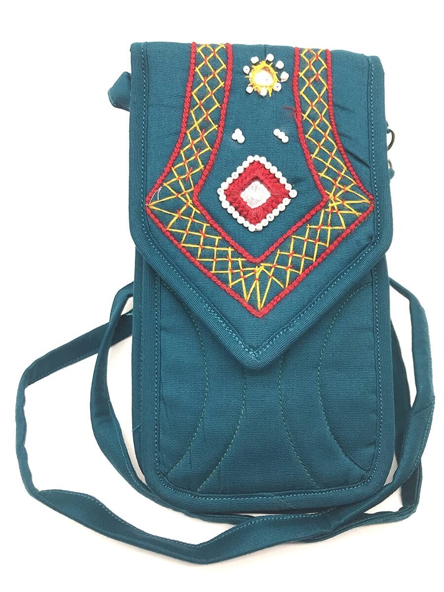 CLAIRE - Handmade purse with chicken theme – idea752