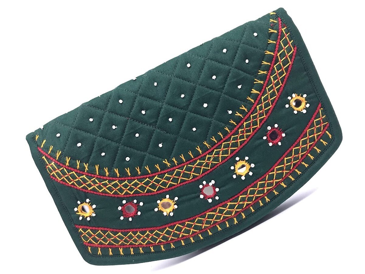 Printed GIRLS PURSE HAND BAG CLUTCH at Rs 950 in Mumbai | ID: 22665757533