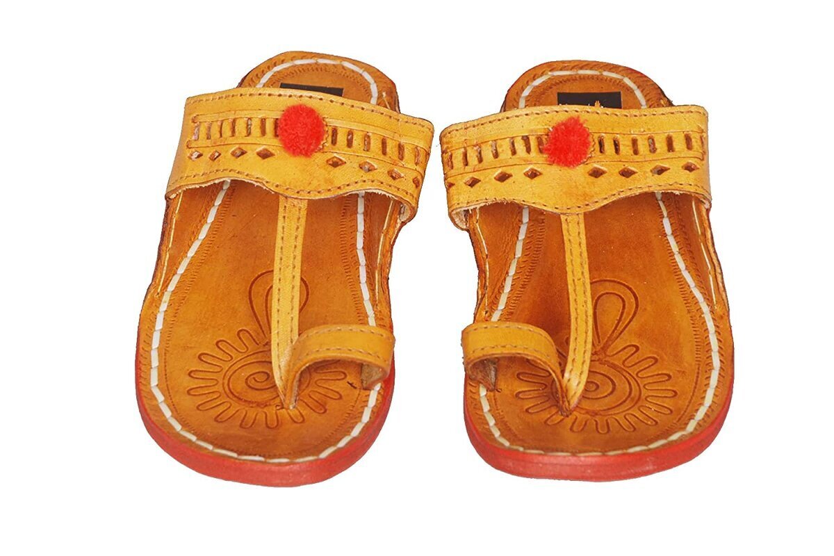 Boys discount kolhapuri chappal